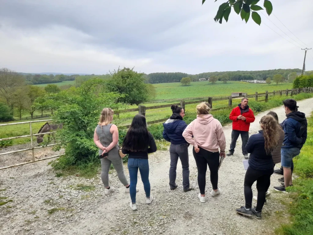 Visite de la pépinière d’ânes