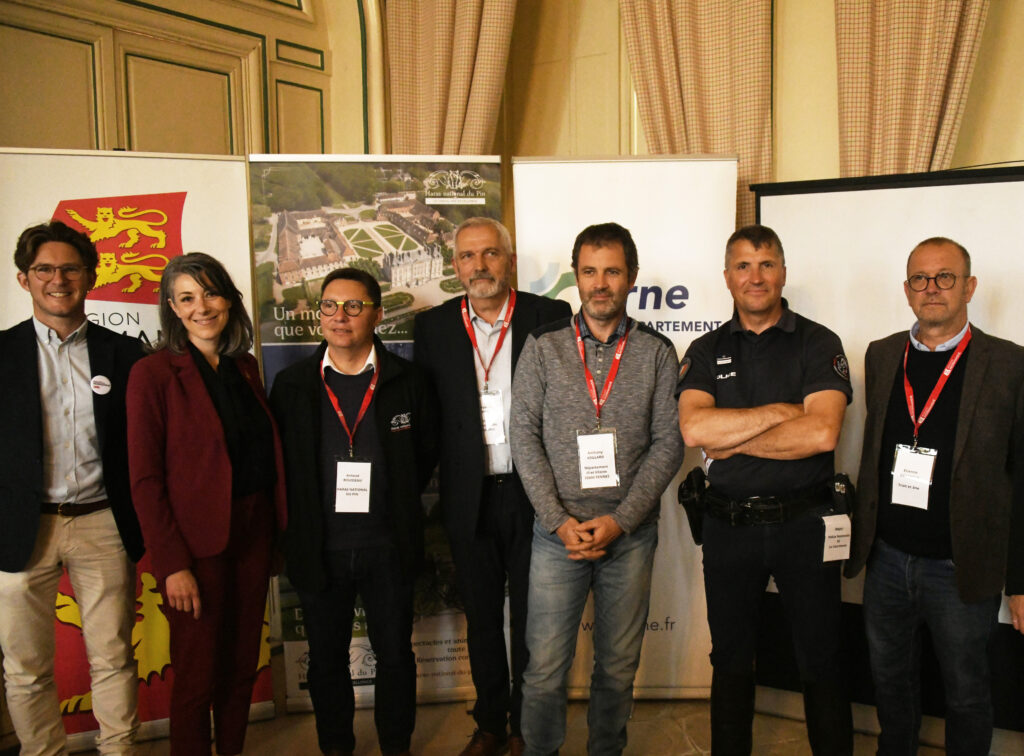 Intervenants du Colloque - De gauche à droite: Guillaume de Lestrange, Stéphanie Maubé, Arnaud Rousseau, Fabrice Pimor, Anthony Veillard, Major Tarlet, Etienne Decayeux